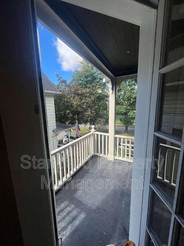 2 bed, 1.0 bath, $1,750 — Photo 1