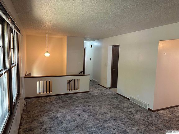 4th image of 909 G St