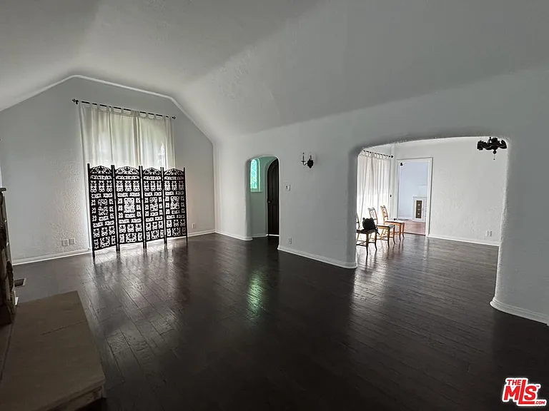 326 N La Jolla Ave — Photo 5