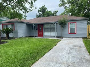 3826 Botany Ln, Houston, TX 77047