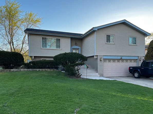 510 Barrington Ct, University Park, IL 60484