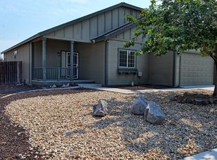 701 W Canary Cir, Fernley, NV 89408