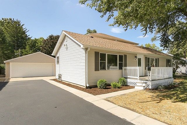 1st image of 3024 Patton Dr