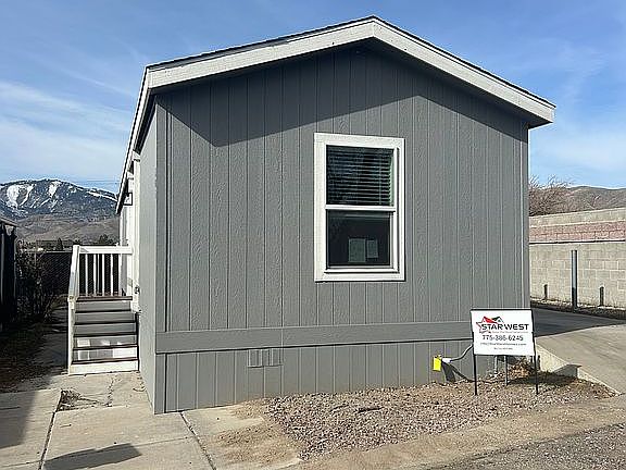 4th image of 202 Sierra Nevada Ln