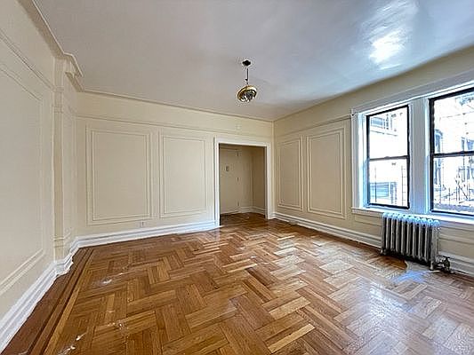 1st image of 2415 Newkirk Ave APT 3L