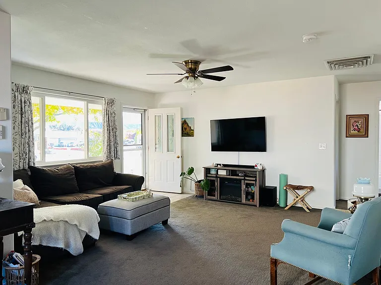 2437 Ute Ave — Photo 9