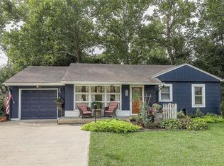 212 W Morse Ave, Bonner Springs, KS 66012