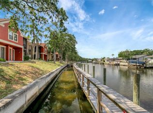 5582 Baywater Dr, Tampa, FL 33615