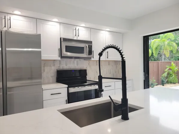 5428 54TH Way, West Palm Beach, FL 33409
