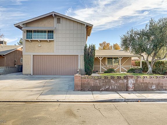 2nd image of 1756 Del Almo Dr