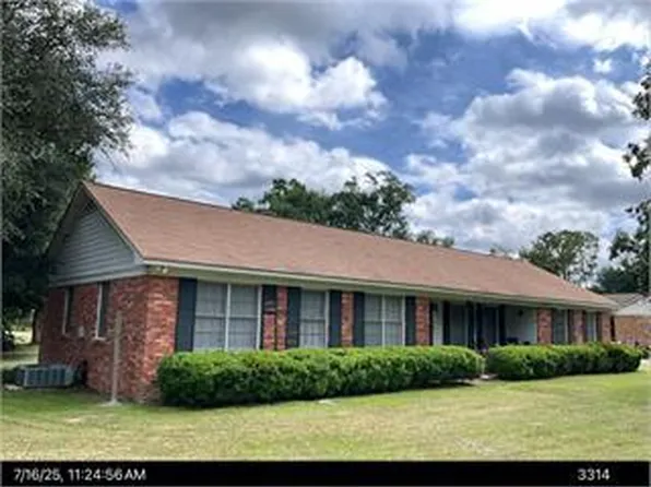 107 NE Rosewood Dr, Albany, GA 31705