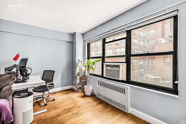 Sold by Sotheby's International Realty | media 5