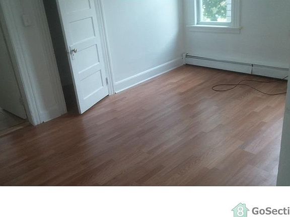 3rd image of 48 Ives Ct #3