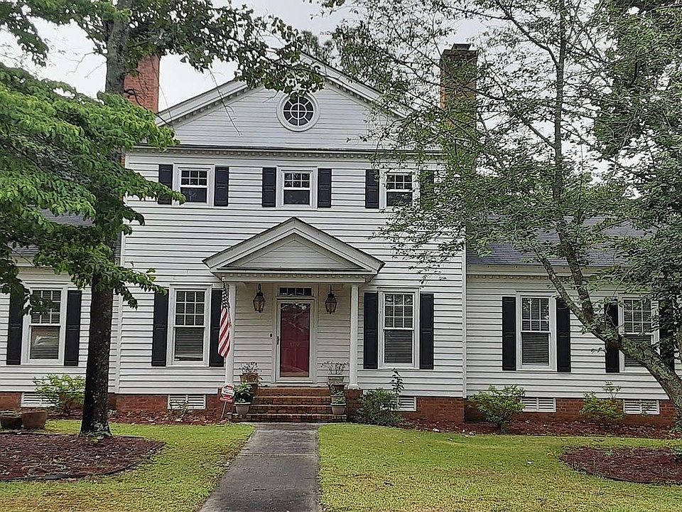1st image of 609 S Brick Rd