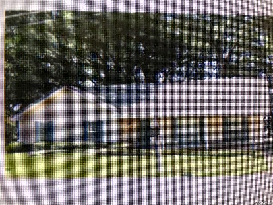 2nd image of 1318 Hillman St