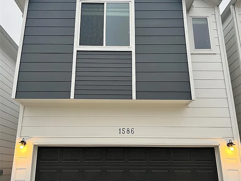 1586 W Tidwell Rd — Photo 14