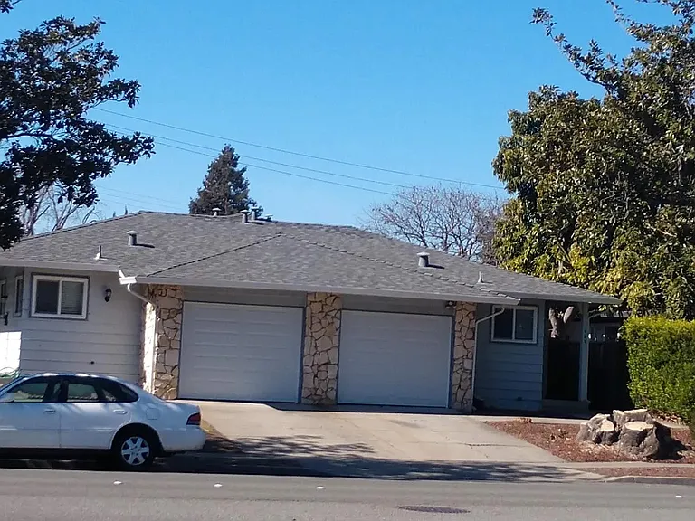 945 S Park Victoria Dr #945 — Photo 7