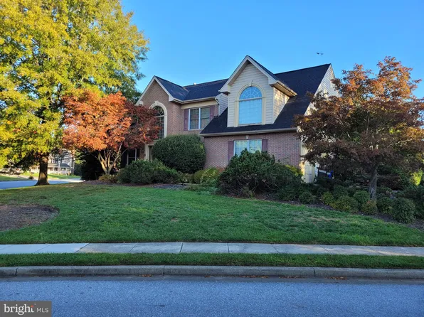 9030 Spring Valley Dr, Frederick, MD 21701