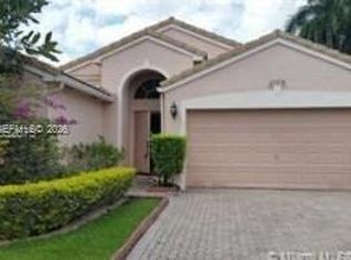 1331 NW 144th Ave, Pembroke Pines, FL 33028