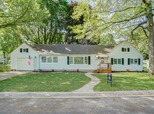 101 W McKinley St, Stoughton, WI 53589