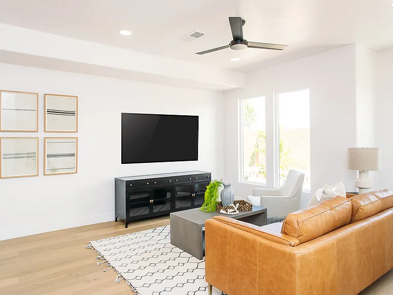 2693 E Wake Forest Ln — Photo 5
