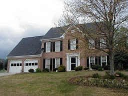 2087 Glenellen Drive in Glenhaven S/D