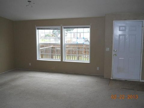 5th image of 16530 42nd Avenue Ct E