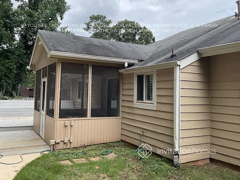327 Mackinac Holw — Photo 20