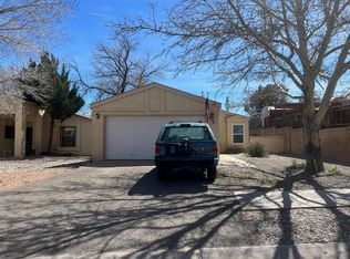 997 Charles Dr NE, Rio Rancho, NM 87144