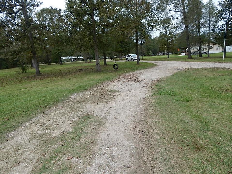 HOME SITS FAR OFF ROAD  FOR EXTRA PRIVACY