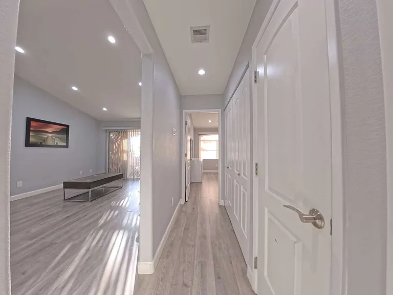 5415 W Harmon Ave #2137 — Photo 16