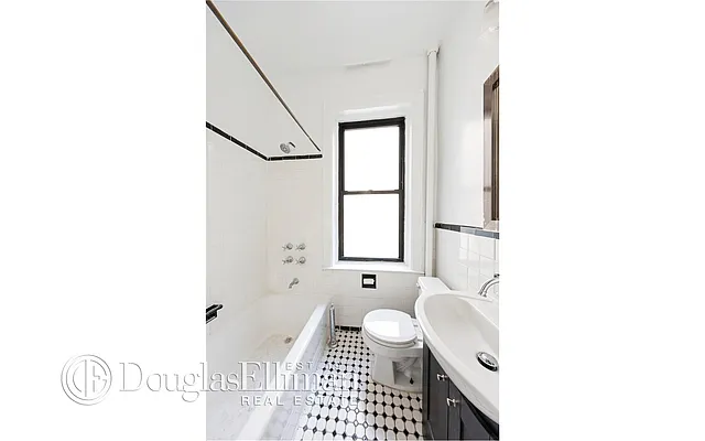Rented by Douglas Elliman | media 44