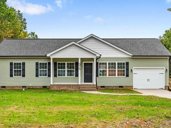 575 Twain Dr, Asheboro, NC 27203
