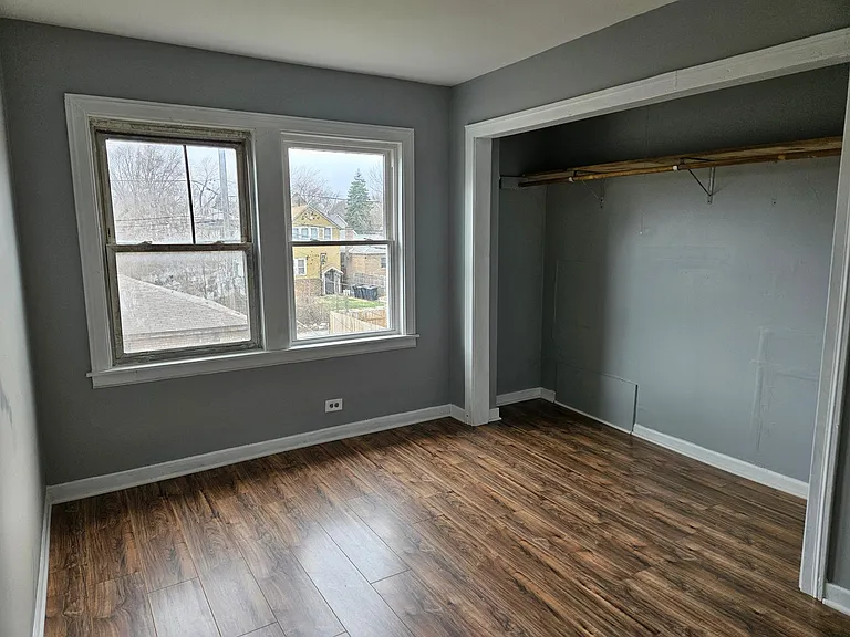 11842 S Princeton Ave — Photo 14