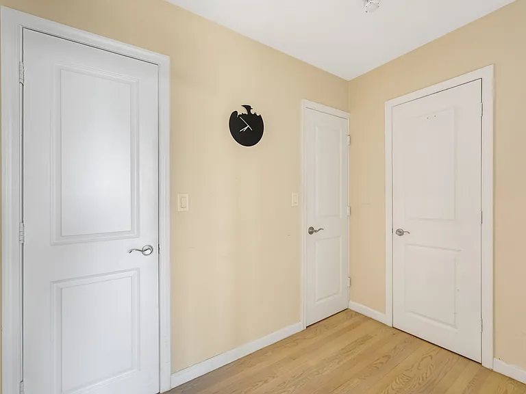 200 Winston Dr #2019 — Photo 23