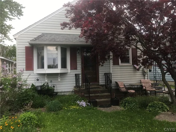 224 Fairmount Ave, Liverpool, NY 13088