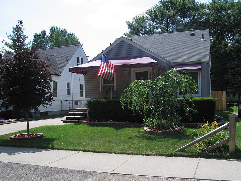 15895 Kinloch