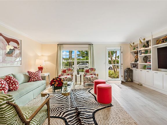 5th image of 2806 Cardinal Dr #4