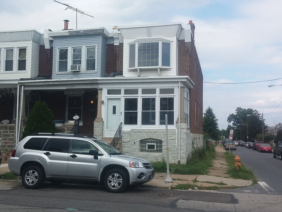 1st image of 4323 Devereaux St