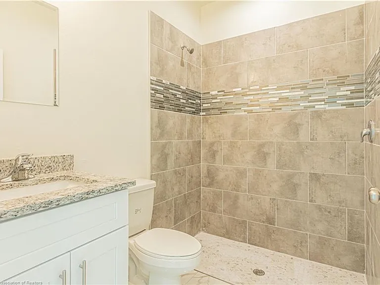 117 Flo Ave NW — Photo 8
