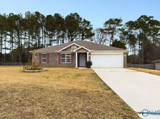 203 Shady Grove Rd, Toney, AL 35773