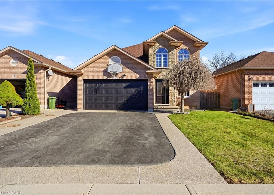 1st image of 19 Konstantine Ct