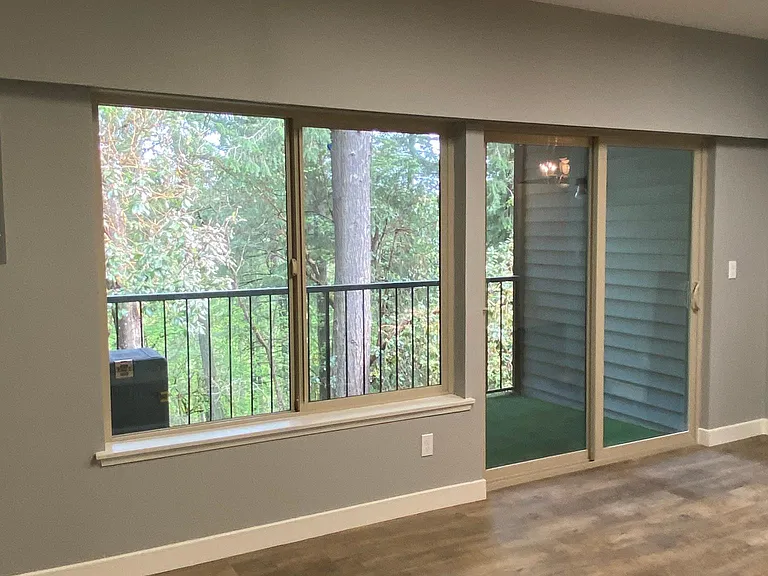 8609 Zircon Dr SW #F5 — Photo 3