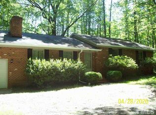 104 Hudson Hills Rd, Pittsboro, NC 27312