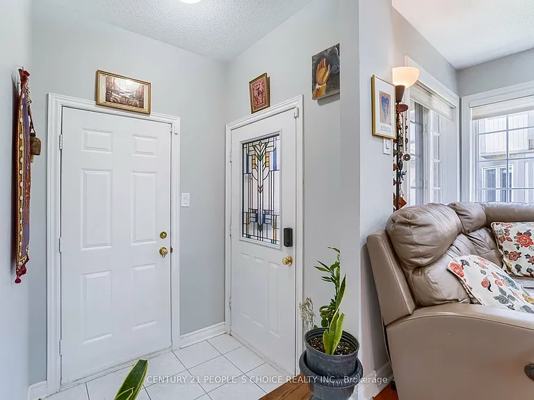 5658 Glen Erin Dr #7 — Photo 6