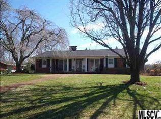 3416 2nd St NW, Hickory, NC 28601
