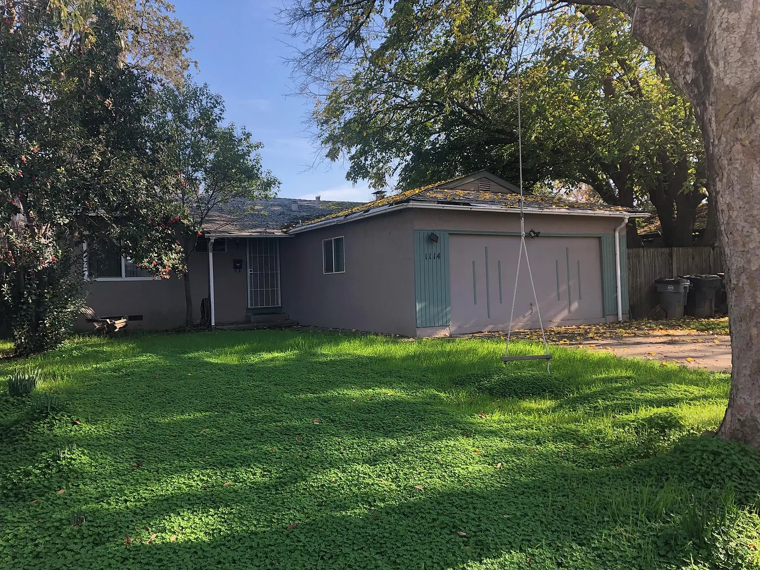 4 bed, 1.5 bath, 1000 sqft, $2,900 — Photo 1
