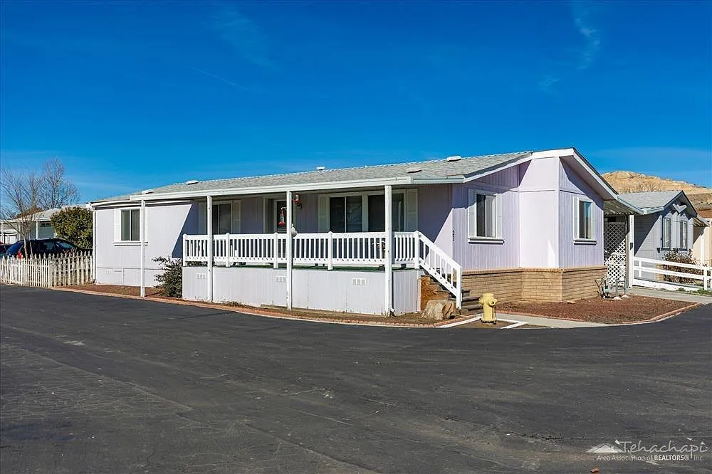 14556 E Tehachapi Blvd Space 25 photo 1