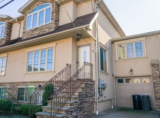 92 Crabtree Ave, Staten Island, NY 10309