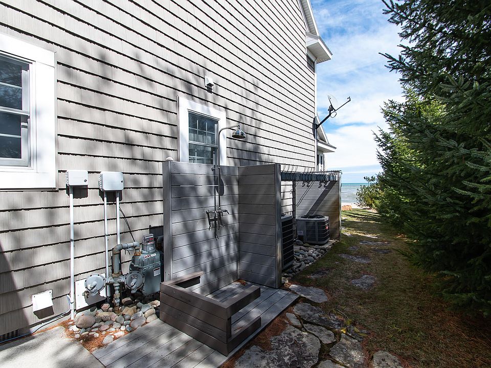 1st image of 550 Preserve Beach Dr